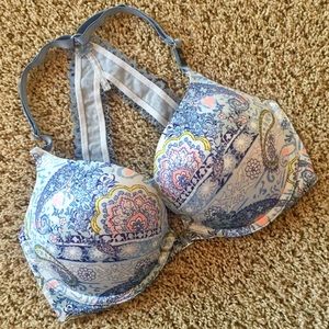 Victoria’s Secret Push-up Bra 32D